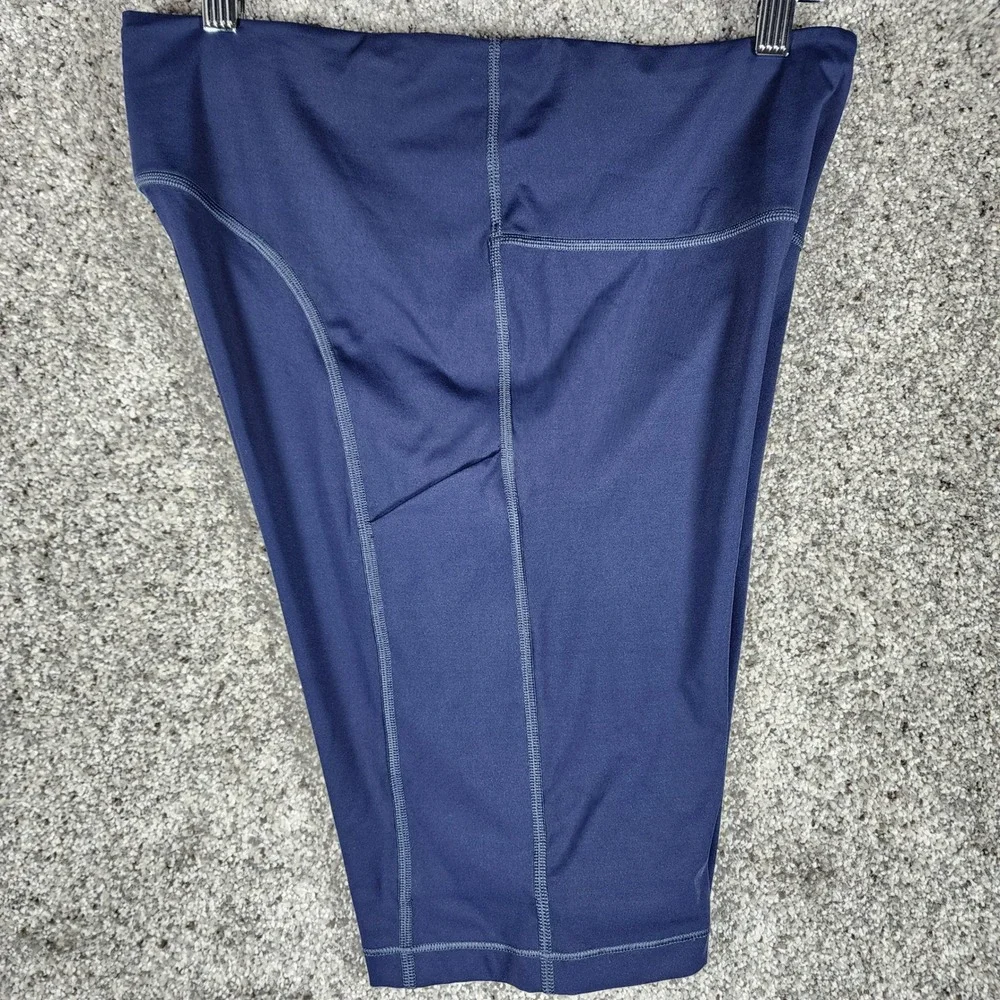 Athleta ultimate stash